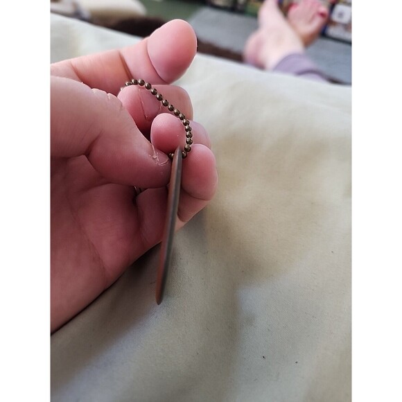 Nike Foot Locker House of Hoops Keychain #19 Basketball Vintage Collectible - Picture 6 of 6